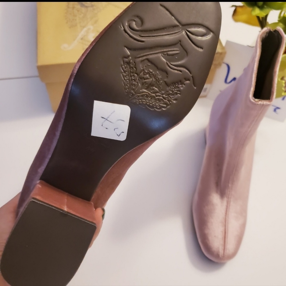NWOB Free People Cecile Velvet Boots - Picture 2 of 13